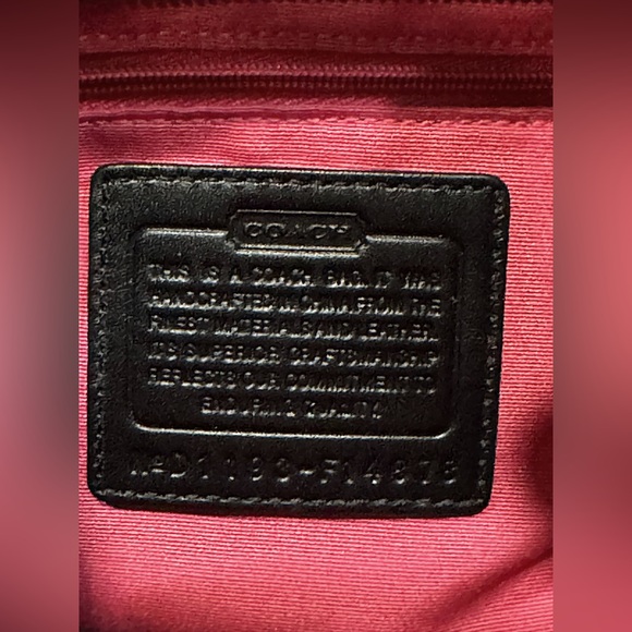 Coach Black and Cream Signature Tote - Picture 2 of 15